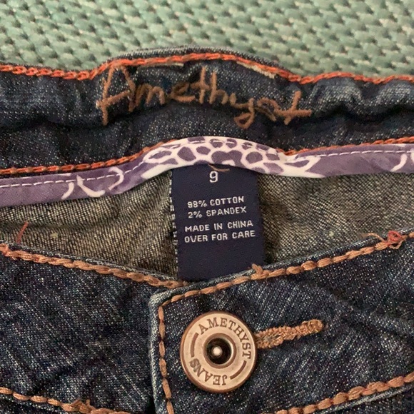 Amethyst Jeans - Picture 2 of 3